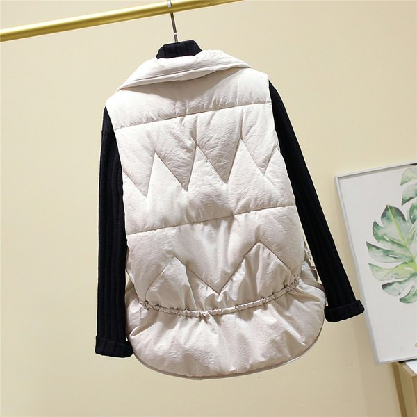 Moteriška liemenė su užtrauktuku ir kišene