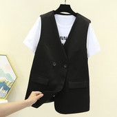 Elegantiška moteriška liemenė su sagomis