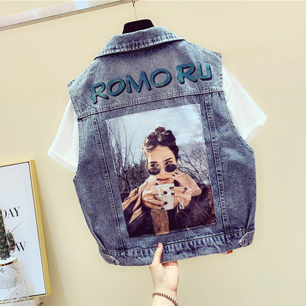 Vesta de dama din denim cu broderie