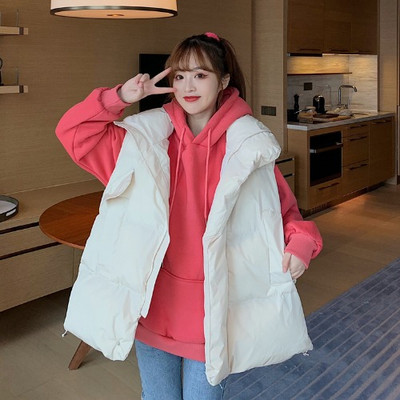 Laisvalaikio moteriška liemenė aukšta apykakle – platus modelis