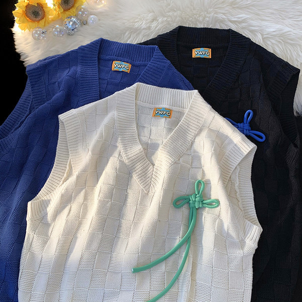 Új modell női kötött mellény hegyes nyakkivágással