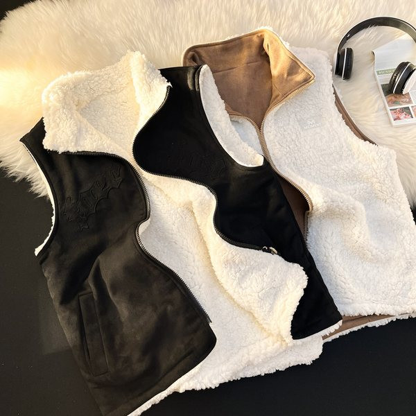 Vesta de dama cu captuseala si imprimeu