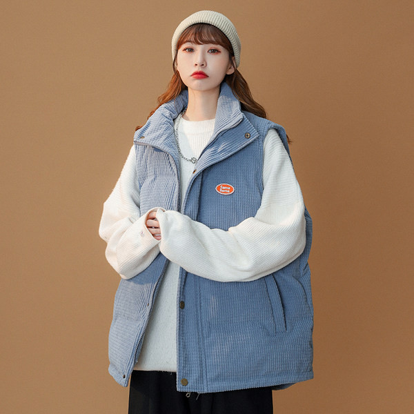 Vesta de dama model lat cu fermoar si nasturi