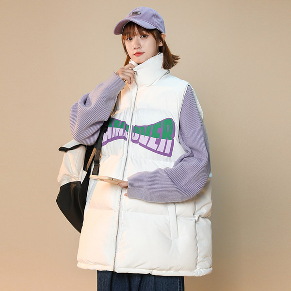 Alkalmi női mellény nyomott felirattal