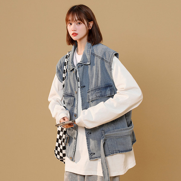 Női farmermellény övvel