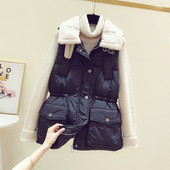 Moteriška žieminė liemenė su kišene ir sagomis