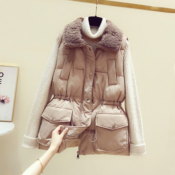 Moteriška žieminė liemenė su kišene ir sagomis