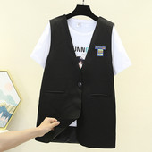 Vesta eleganta de dama cu broderie