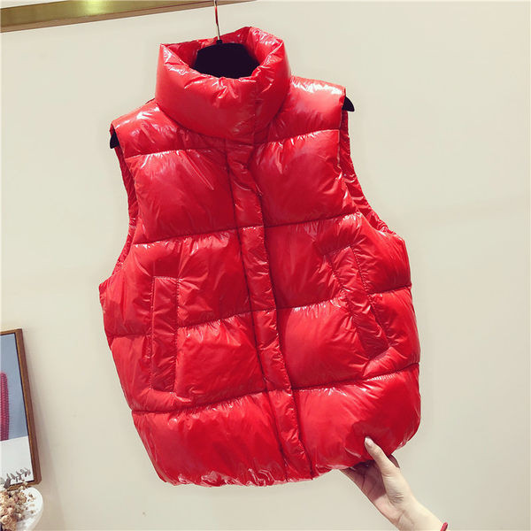 Moteriška spalvinga liemenė aukšta apykakle