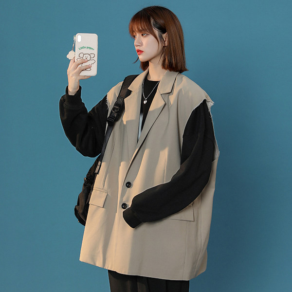 Φαρδύ μοντέλο γυναικείου γιλέκου