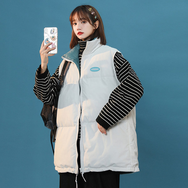 Ženski široki prsluk s kragnom i patentnim zatvaračem