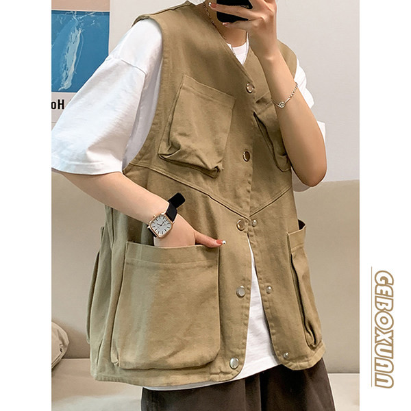 Vékony, munkára alkalmas női mellény