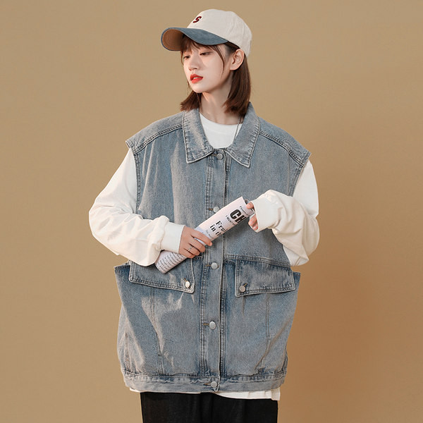 Vesta lata din denim cu buzunar