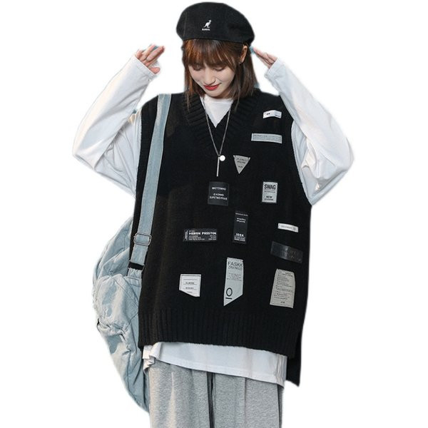 Moteriška vintažinė liemenė su V formos iškirpte