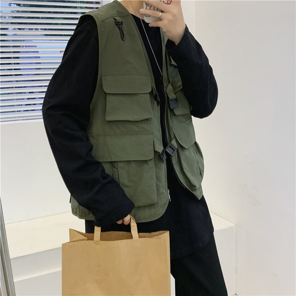 Vyriška liemenė su užtrauktuku ir kišene