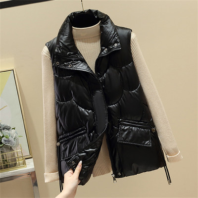 Párnázott női mellény cipzárral és zsebbel