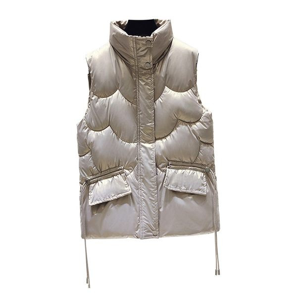 Moteriška liemenė su kišene ir raišteliais