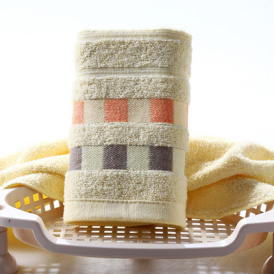 35 * 75 cm veido rankšluostis suaugusiems, minkštas kilpinis, greitai džiūstantis kūno rankšluostis.