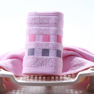 35 * 75 cm veido rankšluostis suaugusiems, minkštas kilpinis, greitai džiūstantis kūno rankšluostis.