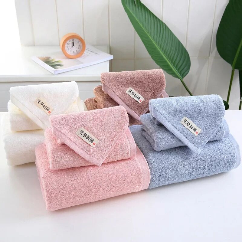 Bambuko pluošto natūralaus pelyno rankšluostis, minkštas vandenį sugeriantis didelis skalbimo rankšluostis