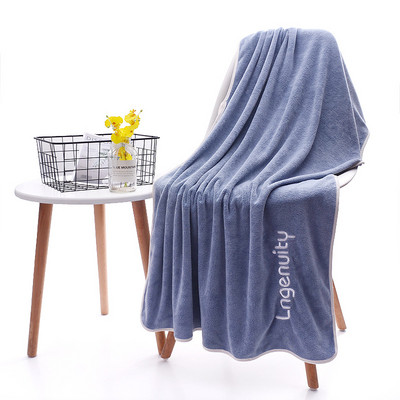 Vandens sugėrimas Greitai džiūstantis Namai Viešbutis Sporto salė Didelis masažinis rankšluostis Minkštas grožio salonas Patalynė paplūdimio chalatas