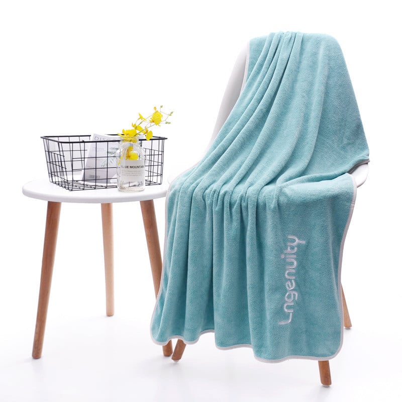 Vandens sugėrimas Greitai džiūstantis Namai Viešbutis Sporto salė Didelis masažinis rankšluostis Minkštas grožio salonas Patalynė paplūdimio chalatas