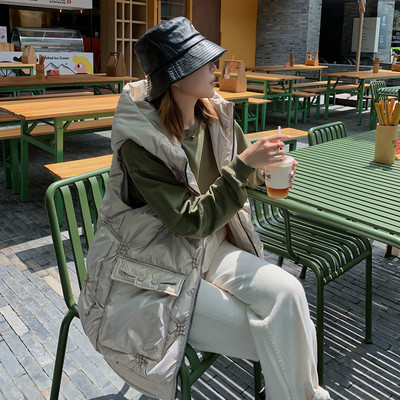 Új modell női mellény, közepes hosszúsággal