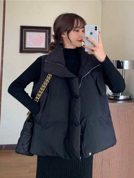 Platus moteriškos liemenės modelis