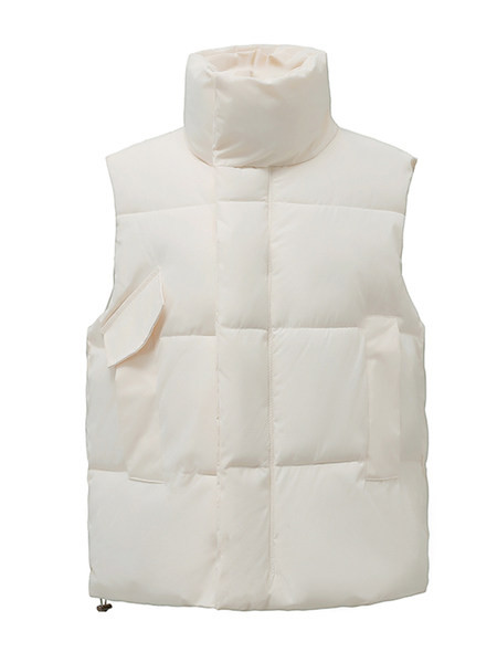 Moteriška liemenė aukšta apykakle ir sagomis