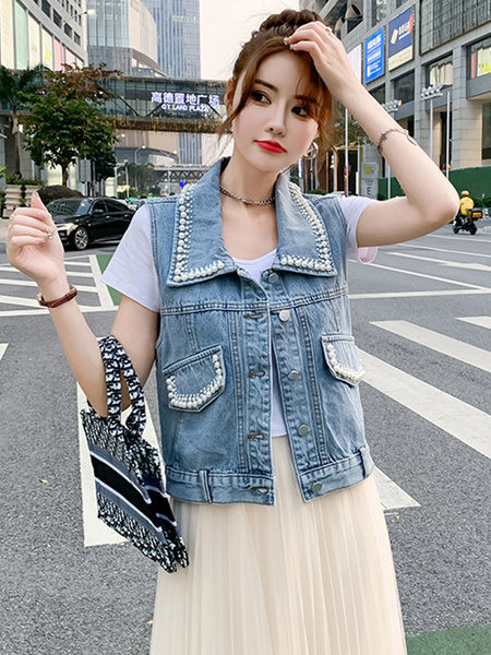 Moteriška džinsinė liemenė su dekoratyviniais perlais