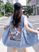 Ženski traper prsluk s printom srednje dužine