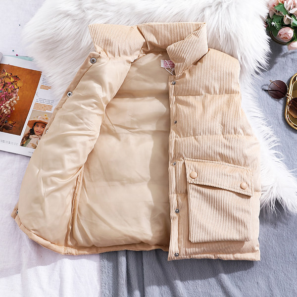 Moteriška laisvalaikio briaunota liemenė