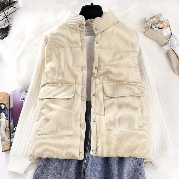 Női mellény tiszta modell