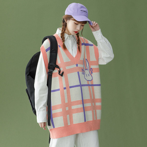 Ženski karirani prsluk s V-izrezom