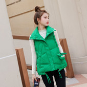 Női mellény magas gallérral és nyúllal