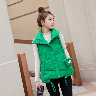 Női mellény magas gallérral és nyúllal