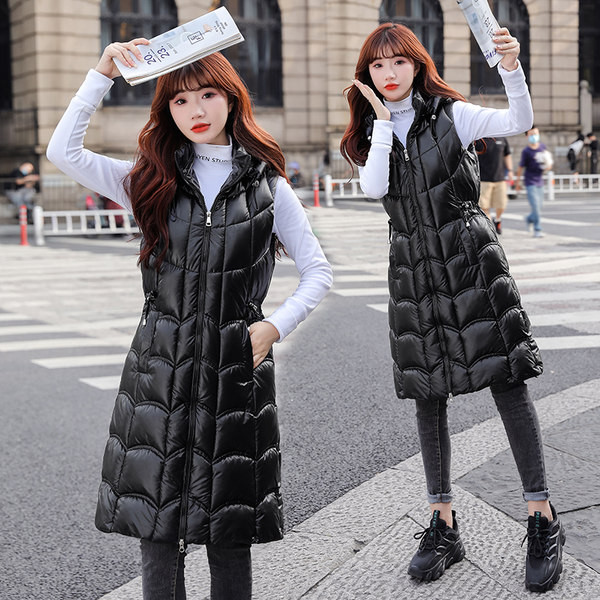 Vesta de dama de lungime mijlocie cu cravate