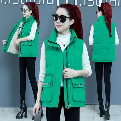 Ženski prsluk s debelom postavom i visokim ovratnikom