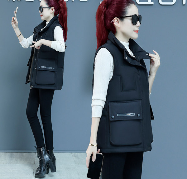 Ženski prsluk s debelom postavom i visokim ovratnikom