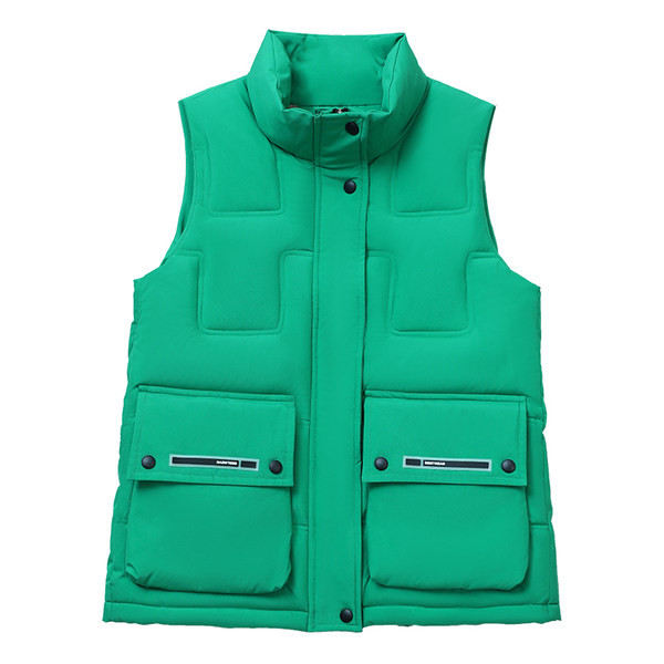 Ženski prsluk s debelom postavom i visokim ovratnikom