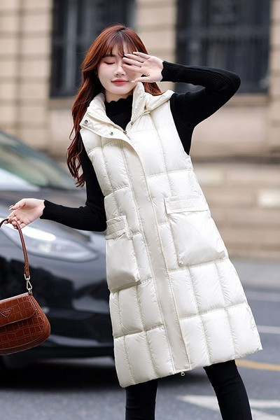 Ženski prsluk s džepom i kapuljačom