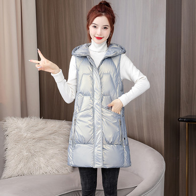 Moteriška laisvalaikio liemenė su gobtuvu ir kišene