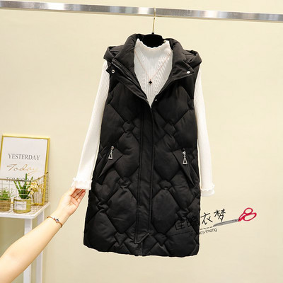 Vestă de damă cu închidere cu fermoar și nasturi