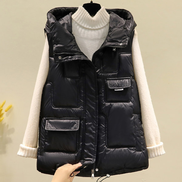 Ženski prsluk s kapuljačom i džepom