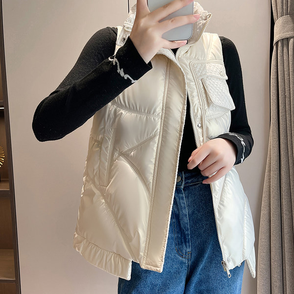 Laisva moteriška liemenė su kišene