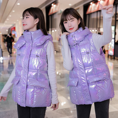 Vesta colorata de dama cu gluga si guler inalt