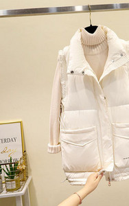 Vesta scurta casual de dama cu guler inalt si buzunar