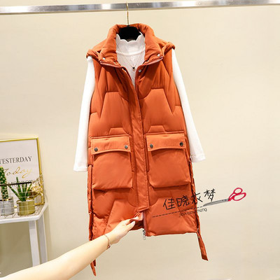 Moteriška ilga liemenė su gobtuvu ir kišenėmis