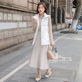 Ženski jesenski prsluk s džepovima - srednje dužine