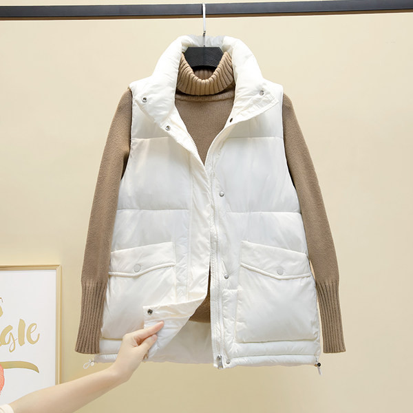 Vesta toamna-iarna cu buzunare si nasturi